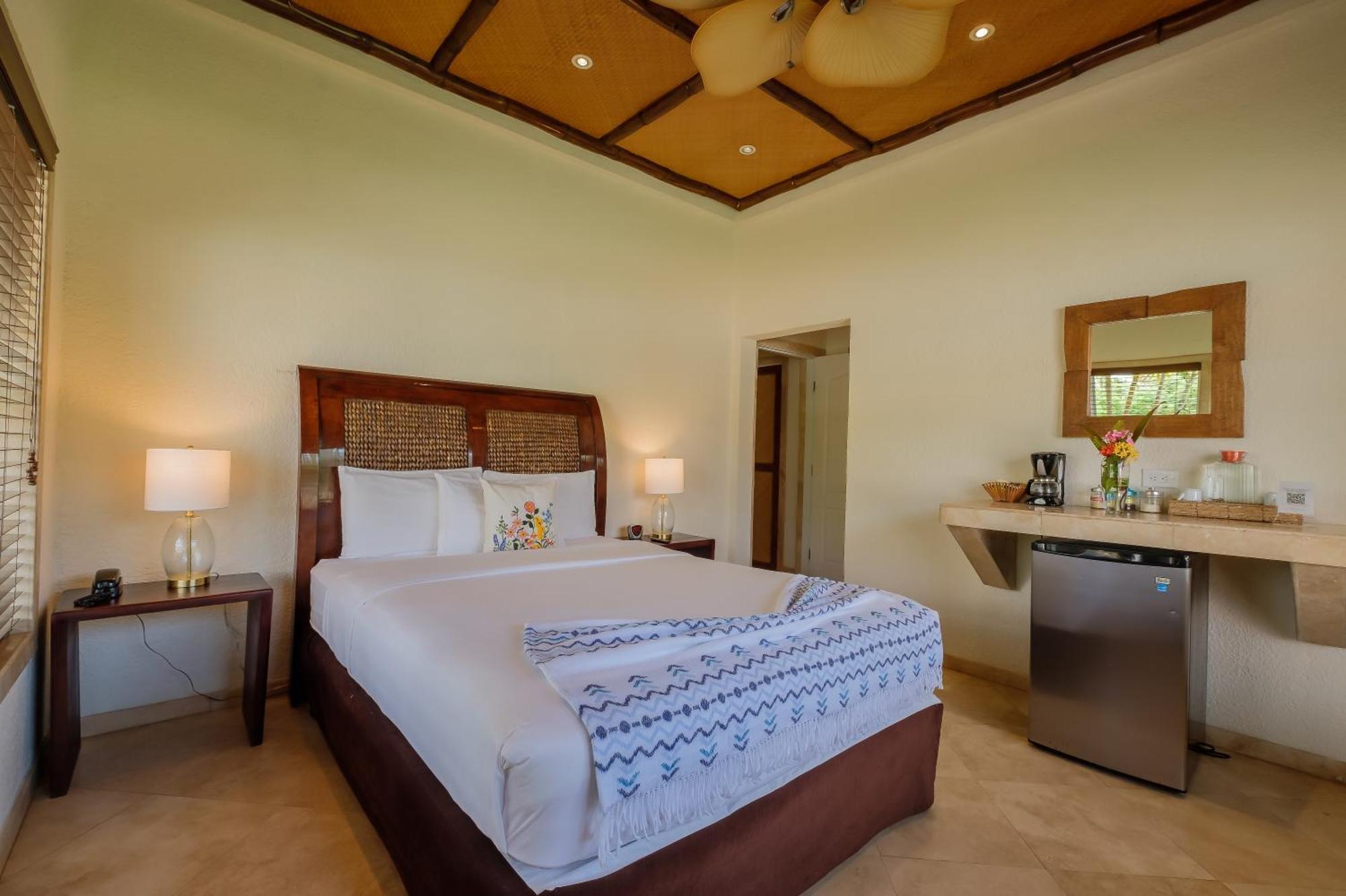 The Placencia Maya Beach Екстериор снимка